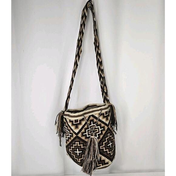 Wayuu Bag Backpack Bucket Shoulder Colombian Handmade Bohemian Purse - Picture 2 of 8